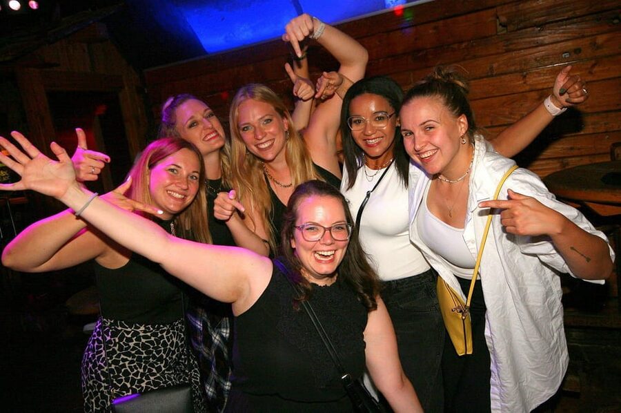 Pubcrawl Augsburg: Tour through best Bars and Clubs in Town - Why four Augsburg venues work better than one