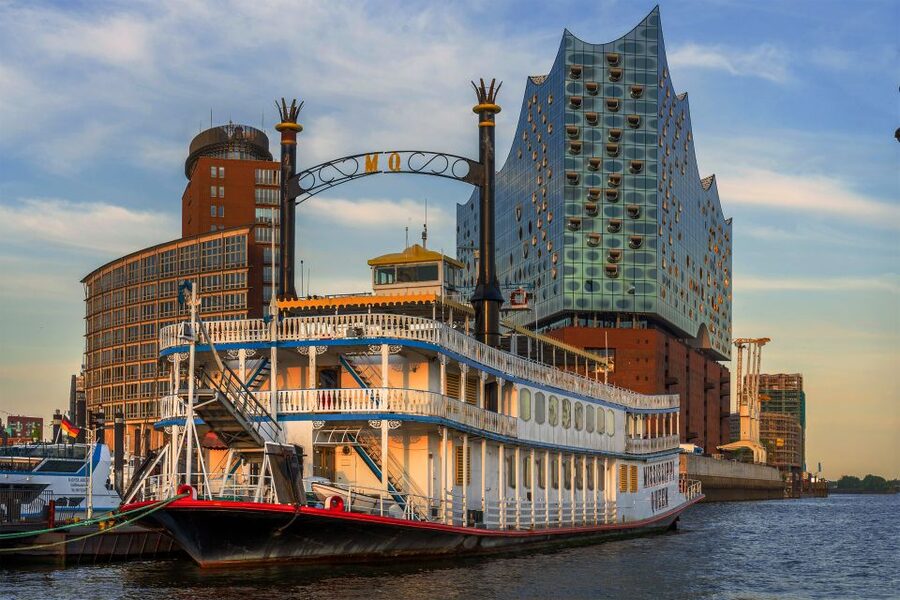 Quatsch Comedy Club Hamburg: Die Live Show - Planning your arrival and break