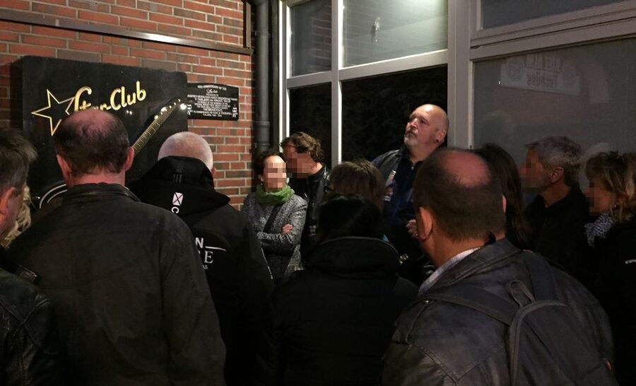 Reeperbahn Walking Tour with St. Pauli Local - Starting with St. Pauli stories and a Zündkerze