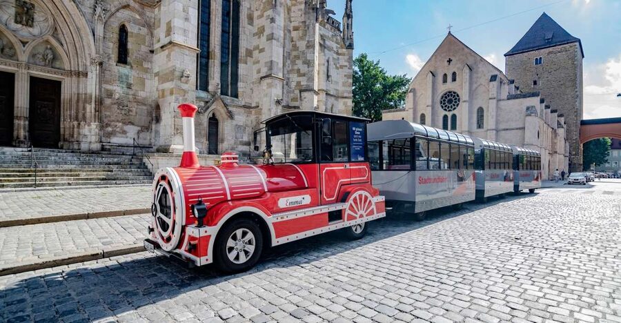 Regensburg: City Tour with the Bimmelbahn Train - Starting beside Regensburg Cathedral