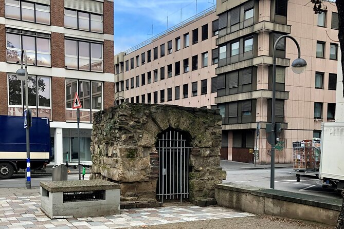 Roman Cologne: A Self-Guided Audio Tour - The Roman Praetorium, Alter Markt, and Great St Martin