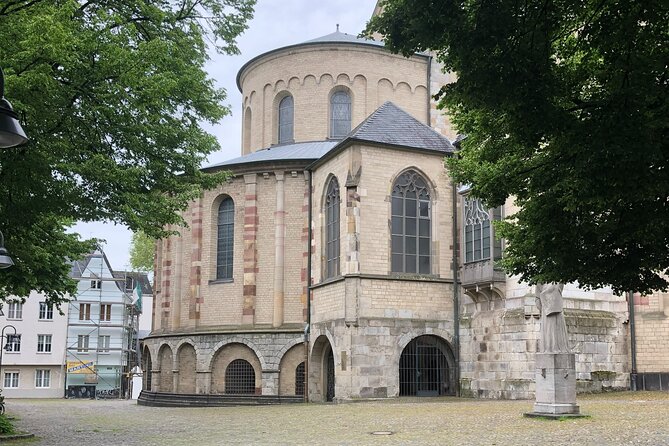 Roman Cologne: A Self-Guided Audio Tour - Gothic carvings, Roman soldiers, and St Maria im Kapitol