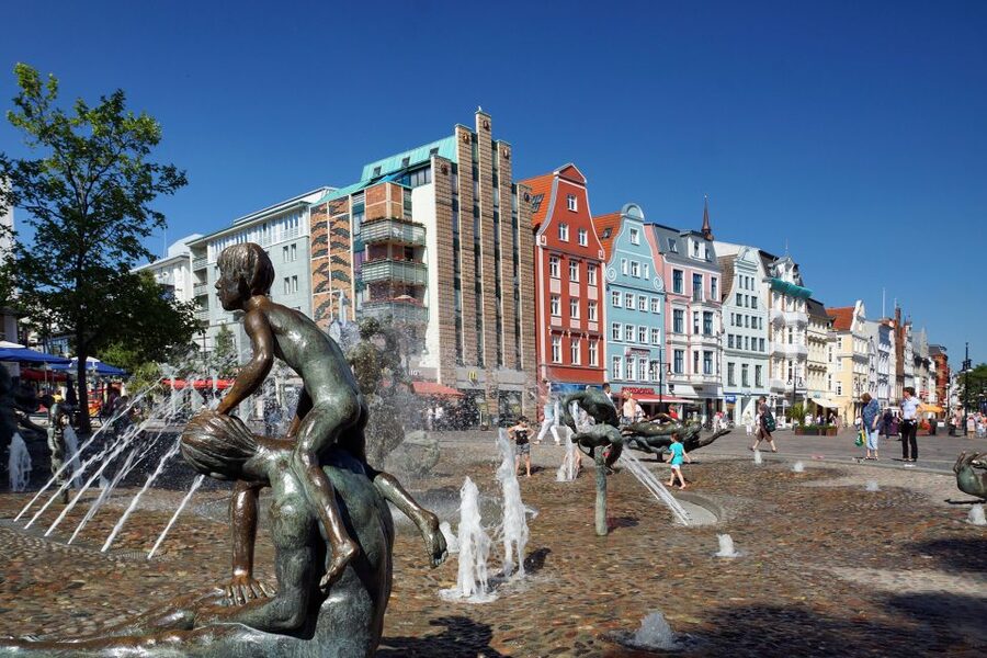 Rostock: City Walking Tour - Gothic churches and the shape of the old town