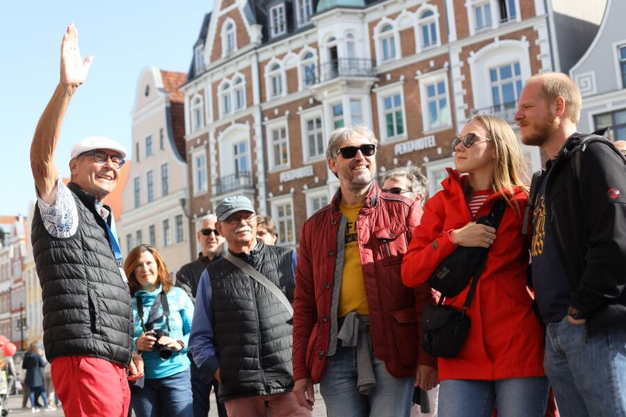 Rostock: Guided tour of the historic city center - A history lesson or a city tour?