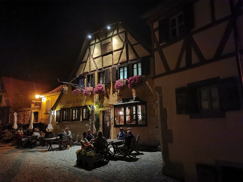 Rothenburg: Private Night Watchman Tour - St. James Church and the town’s medieval foundations