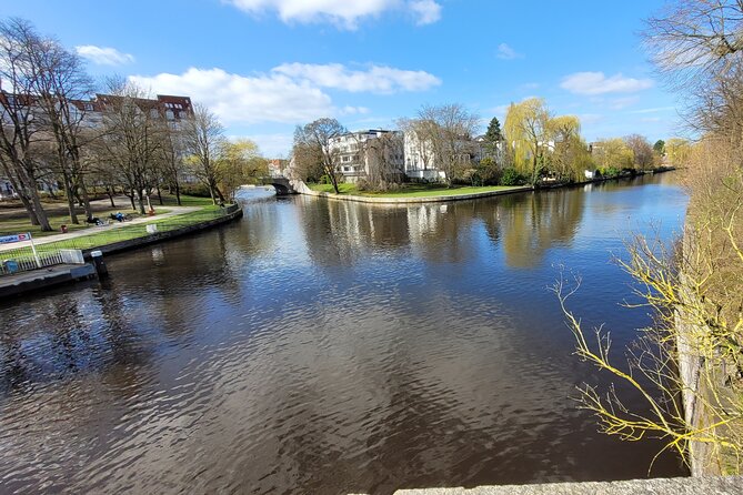 Running tour Hamburg with insider tip guarantee - Ending with a proper cool-down