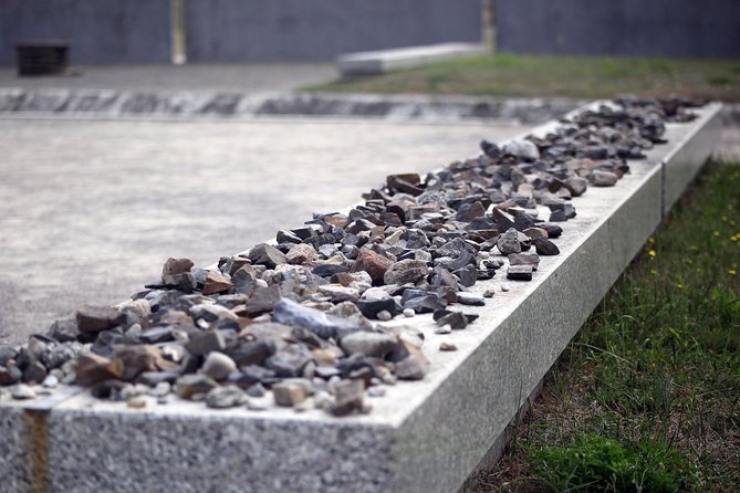 Sachsenhausen Concentration Camp Memorial Tour (Max. 15 Guests) - Three hours walking through the memorial