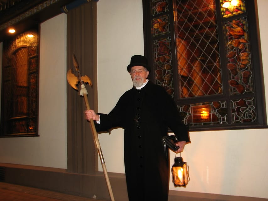 Schwerin: Tour with the Night Watchman - Schwerin Cathedral and the first city stories