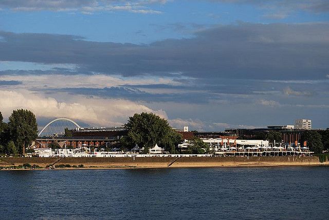 Segway Tour of Mannheim: Rhein, Waldpark, and Lindenhof - Following the castle garden toward the Rhein