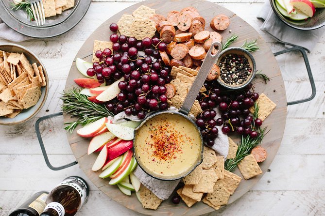 Sharing Plate Food Tour In Frankfurt - Key points at a glance