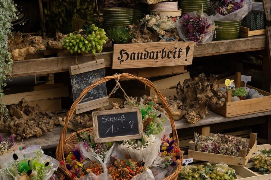 Short & sweet: Tasting the Viktualienmarkt - Water is included, but other drinks are not