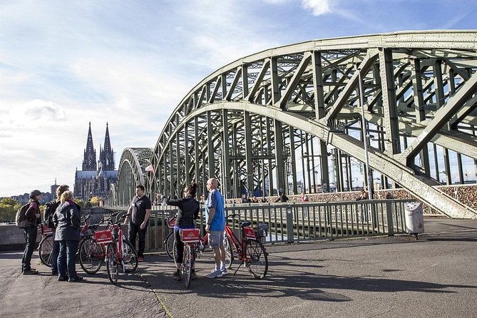 Small-Group Bike Tour of Cologne with Guide - Crossing the Rhine for the best wide-angle view