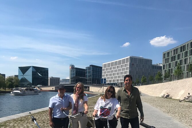 Small-Group Historical Bike Tour in Berlin - The Reichstag and Brandenburg Gate