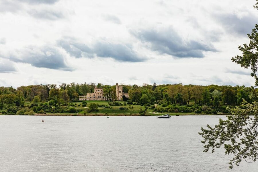 Small group Potsdam: A Journey Through History and Palaces - Brandenburg Gate and the end of the walking route
