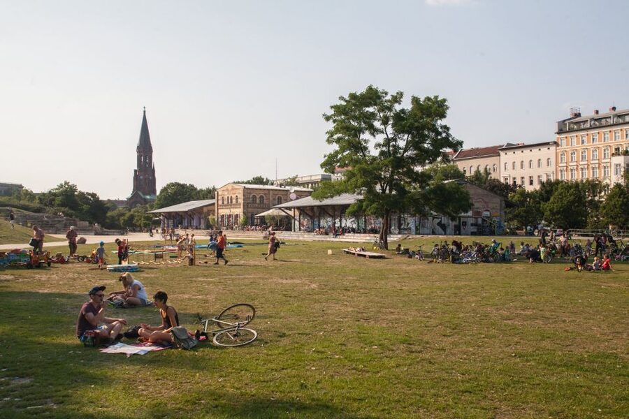 Small Group Tour: "Wild Kreuzberg" - From old apartment blocks to Oranienstraße