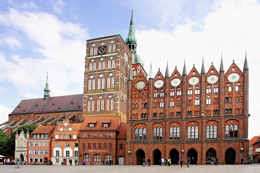 Stralsund: Stadtrundfahrt durch die historische Altstadt - Final Verdict: Book It for the View, Not the Audio