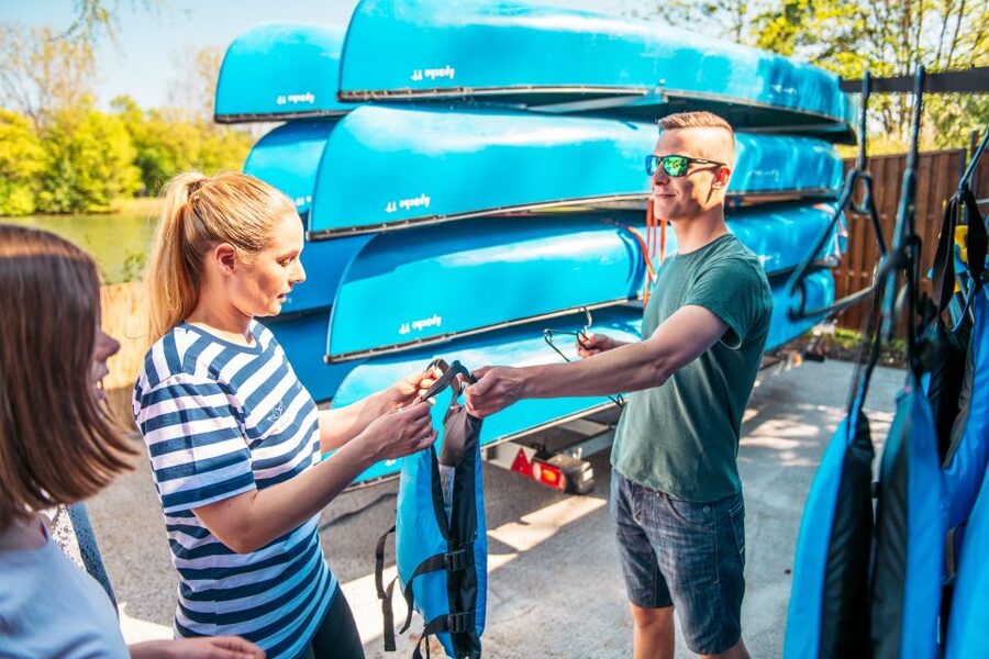 Stuttgart: Canadian Canoe Rental - Who Will Enjoy This Canoe Rental Most