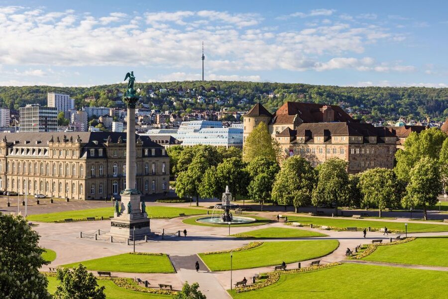 Stuttgart: City Highlights - Guided Walking Tour - Palace Square, the city’s grand front room