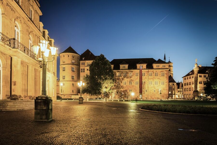 Stuttgart: Guided Ghost Walking Tour - Rain, Shoes, Languages, and Access
