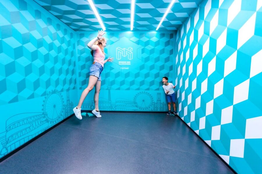 Stuttgart: Museum of Illusions Entry Ticket - Getting lost in the Infinity Room