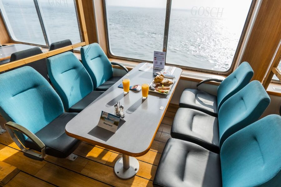 Sylt: Round-Trip or 1-Way Passenger Ferry to Rømø, Denmark - How friendly service affects the ride