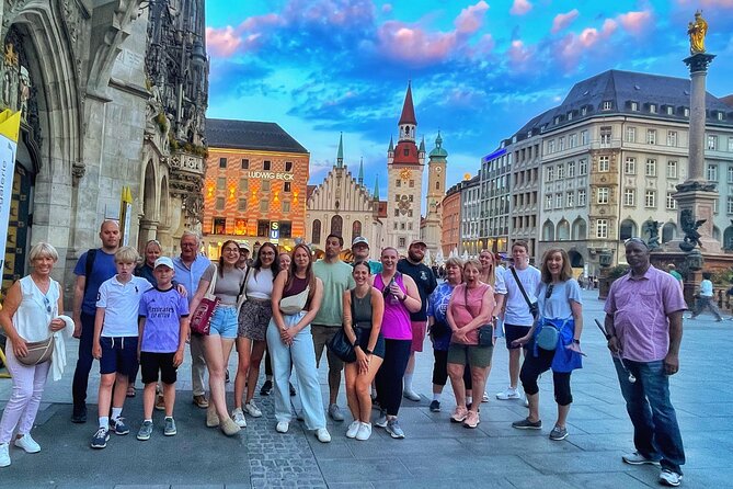 The Original Haunted Walk of Munich in English - A dictator, a market, and a guilty pleasure