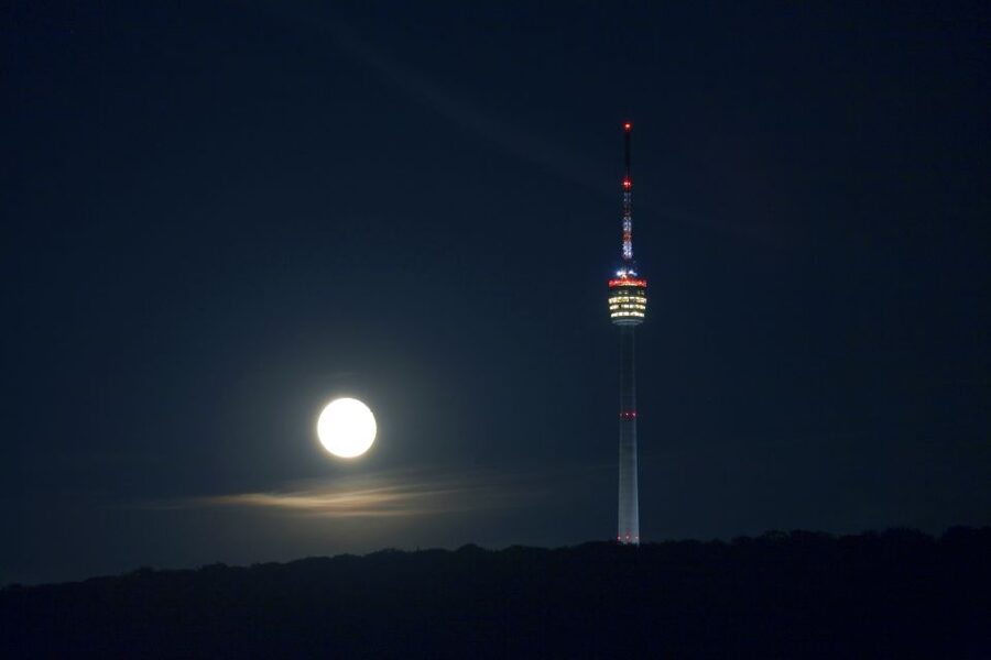 Tickets SWR Fernsehturm Stuttgart - Reading the view from Stuttgart’s highest landmark