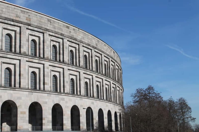Tour del tercer Reich por Núremberg en español - Nazi Party congresses and public spectacle