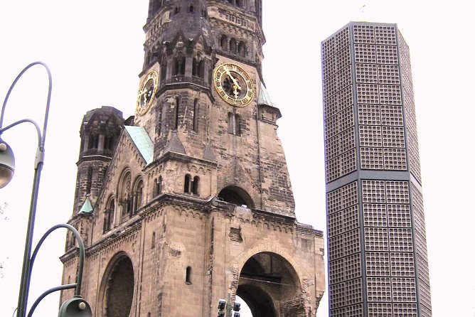 Tours & Sightseeing in English of Berlin, Potsdam and Sachsenhausen - What Enigma English Tours is trying to do