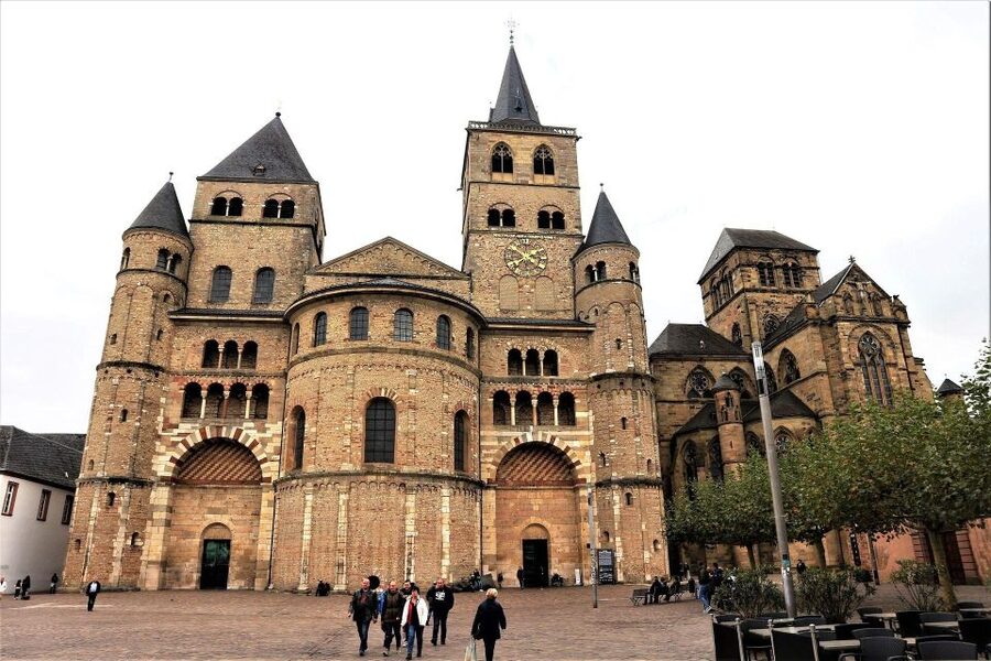 Trier: Private Guided Walking Tour - Underground remains and Trier’s less visible past