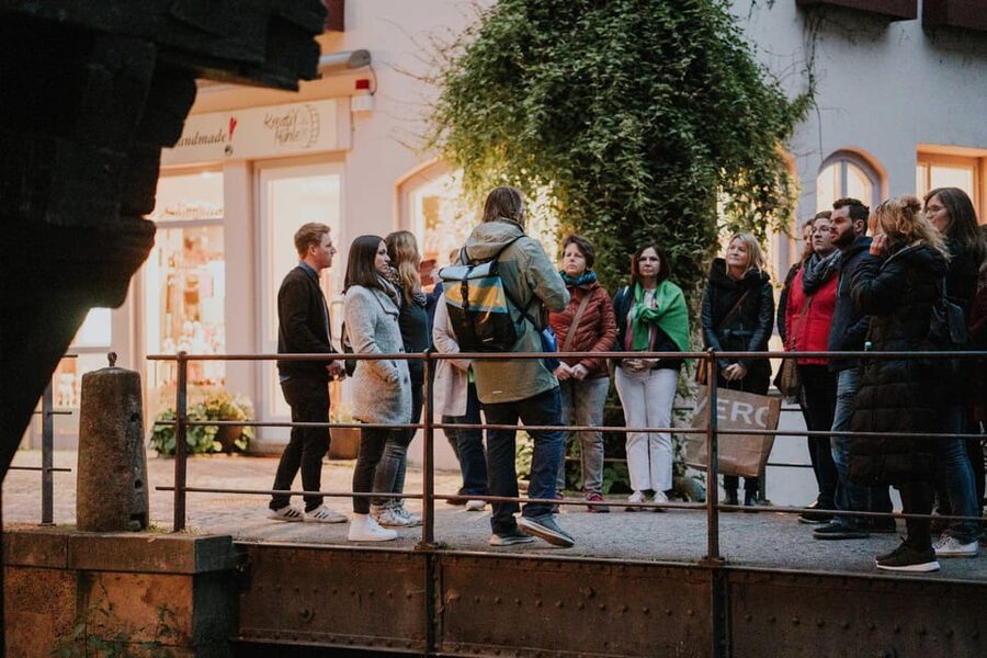 Ulm: Evening stroll through the old town - How the guide shapes the experience
