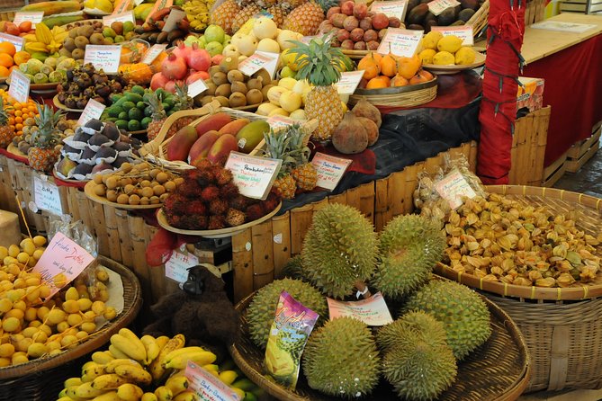 Viktualienmarkt tasting tour - Key things to know before booking