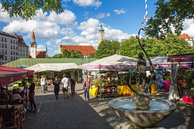 Viktualienmarkt tasting tour - Your first taste: a seasonal organic drink