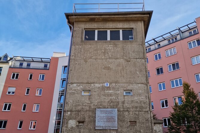 Walking on the Wall: 3-Hour Tour in Berlin - Price, Group Size, and Practical Value