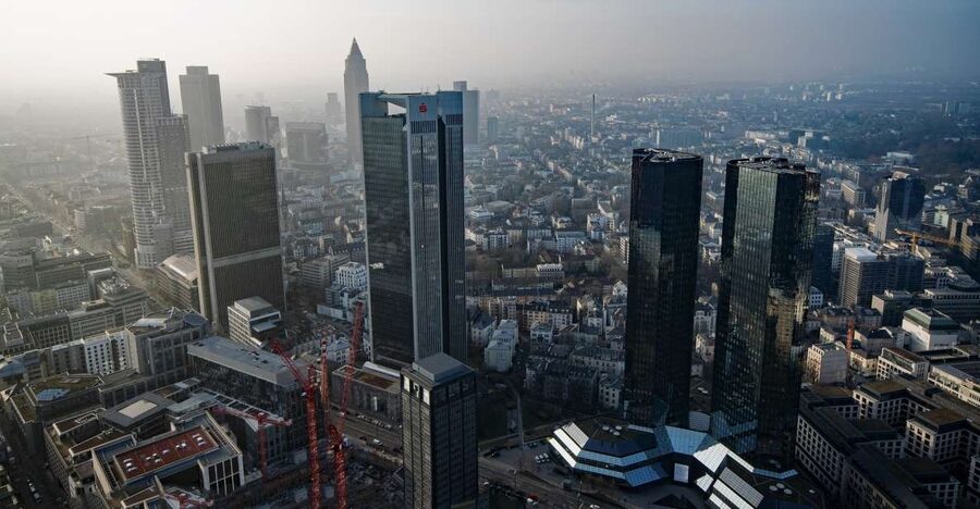 Welcome to Frankfurt: Private Tour with a Local - Why a local welcome works well in Frankfurt