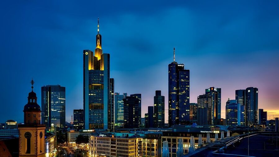 Welcome to Frankfurt: Private Tour with a Local - A custom route through Frankfurt’s old center
