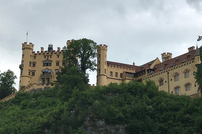 Winter Tour to Neuschwanstein Castle from Munich - Inside the castle: beautiful but brief