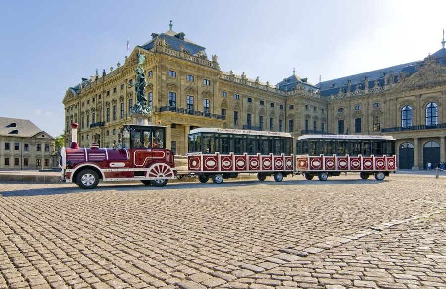 Würzburg: City Tour with the Bimmelbahn Train - Through Würzburg’s old-town streets